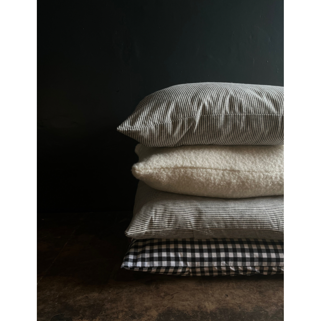 Boucle Wool Cushion - White - Walker & Walker